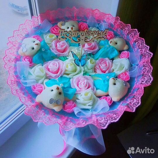 Букеты из мягких игрушек в наличии и на заказ