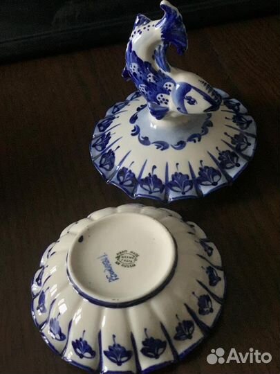 Фарфоровая посуда гжель, статуэтки