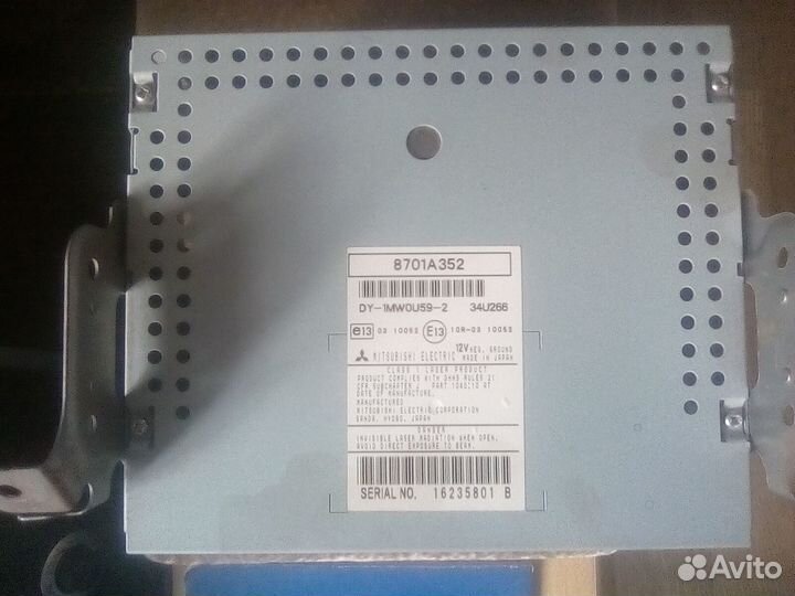 Магнитофон Митсубиси Лансер