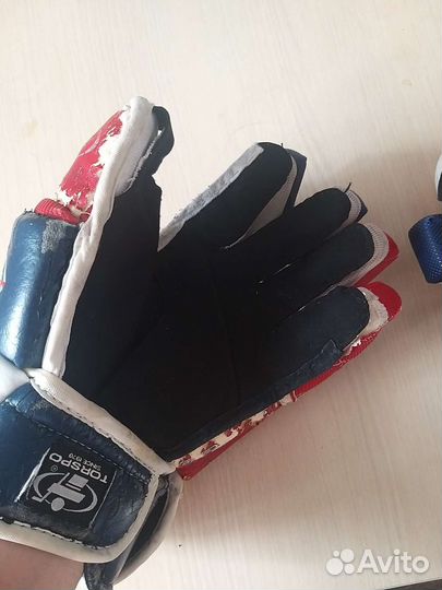 Краги хоккейные размер 14