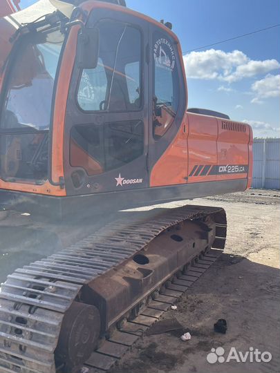Гусеничный экскаватор DOOSAN DX225LCA, 2014