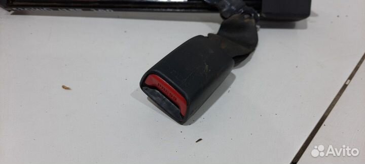 Механизм регулировки заднего сиденья