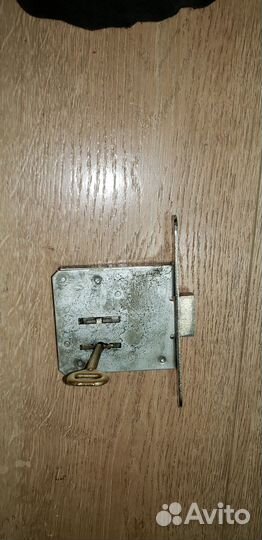 Замки дверные врезные