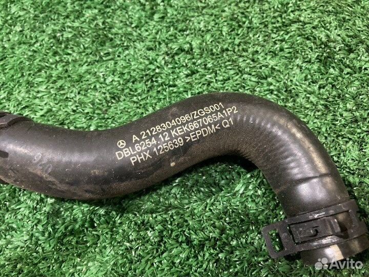 Патрубок охлаждения Mercedes-Benz E-Class W212