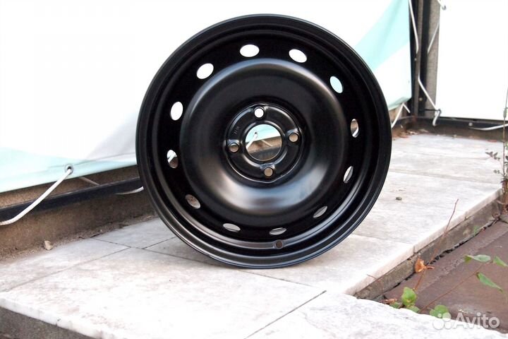 Диски штамповка 15 vesta