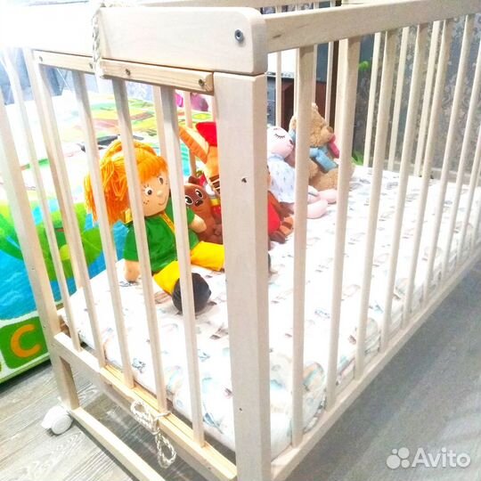Кроватка для новорожденных б/у с матрасом 120х60см