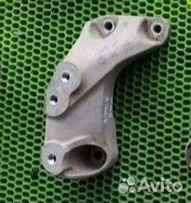 Кронштейн кпп на Chevrolet Cruze 2009-2016