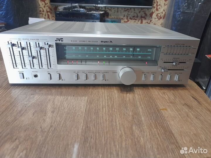 Винтажный стерео ресивер JVC R-S33