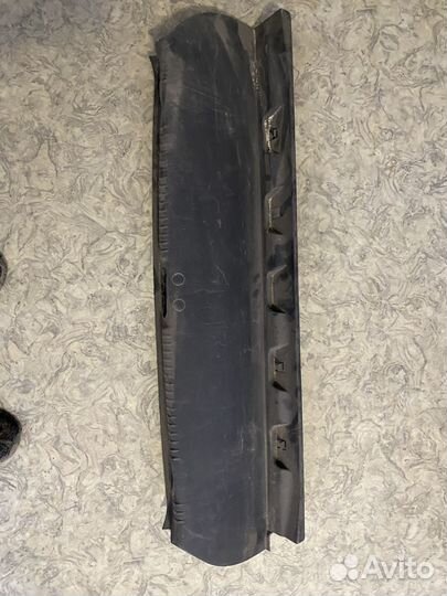 Накладка задней панели Renault Megane II 820012874