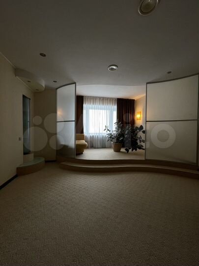 4-к. квартира, 159,9 м², 15/16 эт.