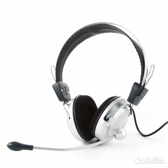 Игровые наушники с микрофоном новые