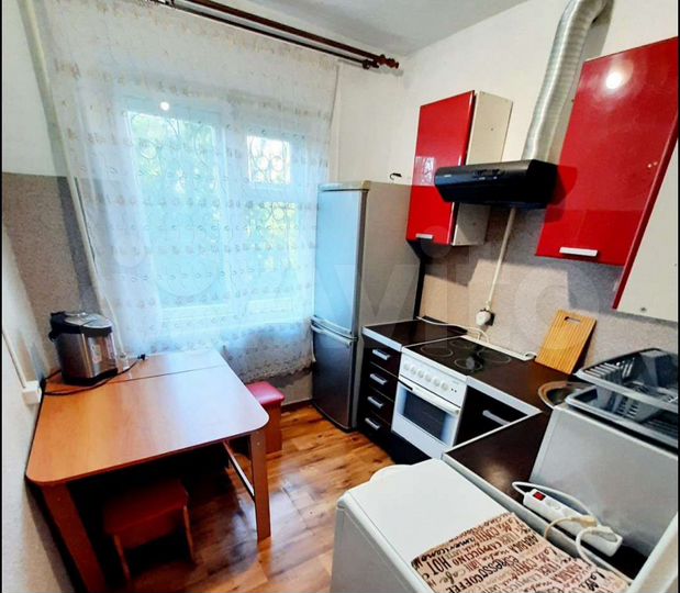 2-к. квартира, 42 м², 3/5 эт.