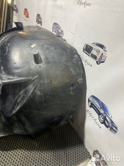 Подкрылок передний левый Volvo Xc90 2007