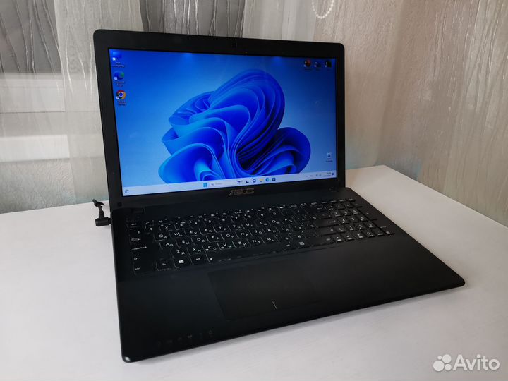 Ноутбук Asus i5 3337U /GT 710M/SSD/RAM 6GB