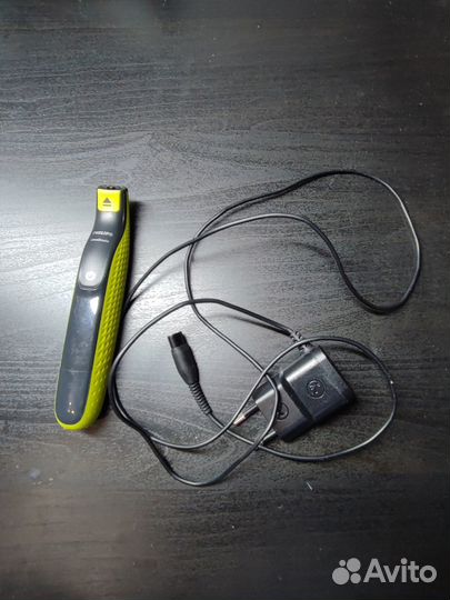 Триммер Philips QP2520 OneBlade