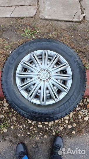 Bridgestone Ice Cruiser 5000 175/70 R13