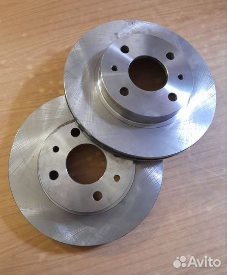 Передние тормозные диски R13 вентилируемые