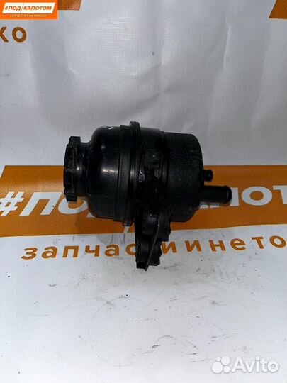 Бачок гидроусилителя BMW 3 E90 2008 PA66GF25