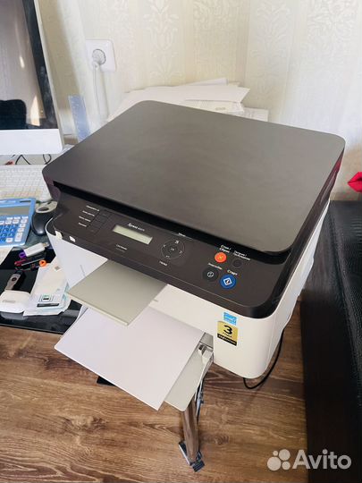 Samsung Xpress M2070 Принтер