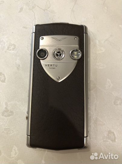 Телефон Vertu