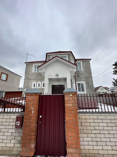 Дом 165 м² на участке 8,5 сот.