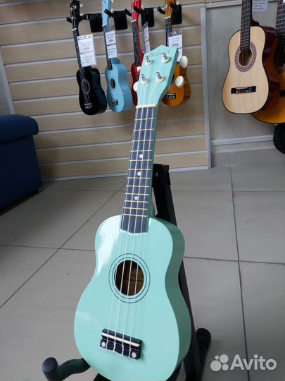 Укулеле сопрано дерево липа. Новая, отстроена