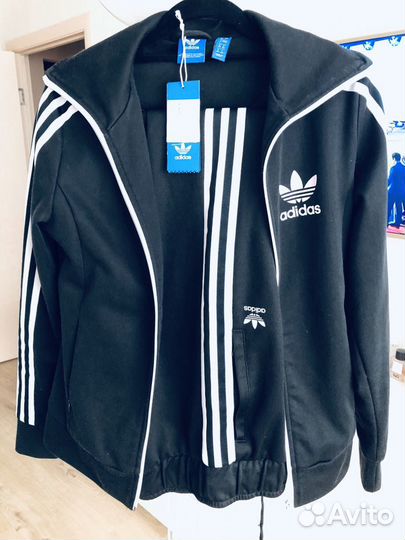 Спортивный костюм adidas
