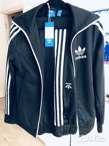 Спортивный костюм adidas