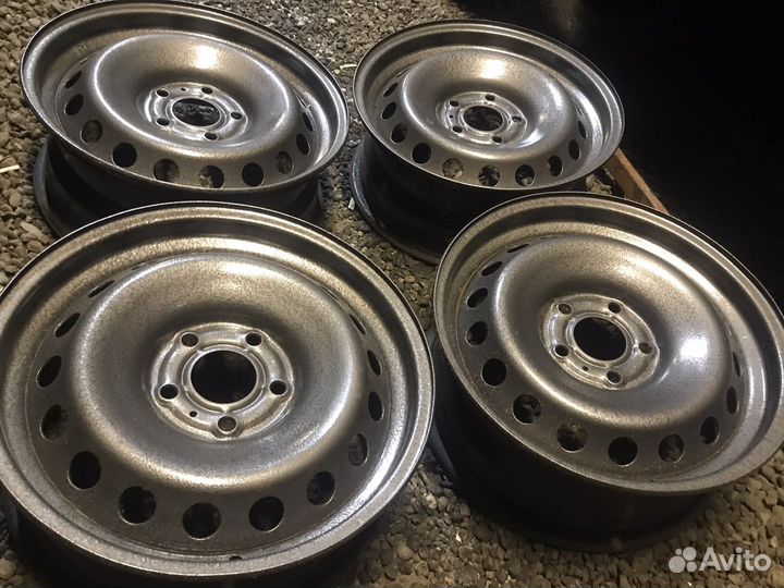 Диски на nissan r16