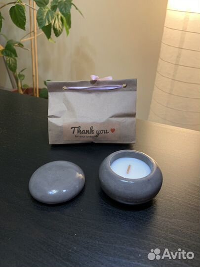 Ароматическая свеча