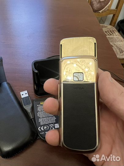 Nokia 8800 sapphire arte gold
