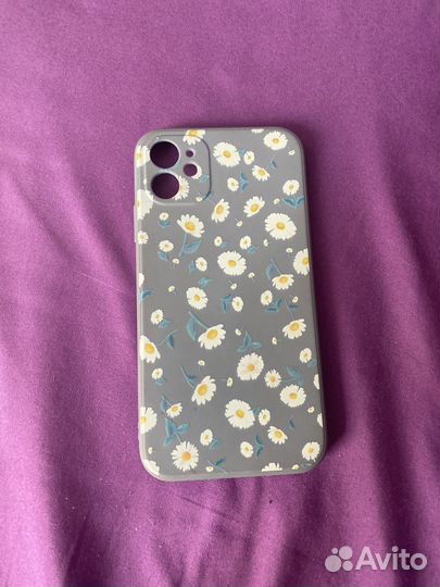 Чехол на iPhone 11