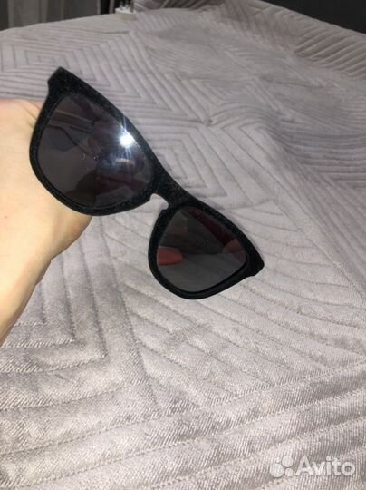 Солнцезащитные очки женские