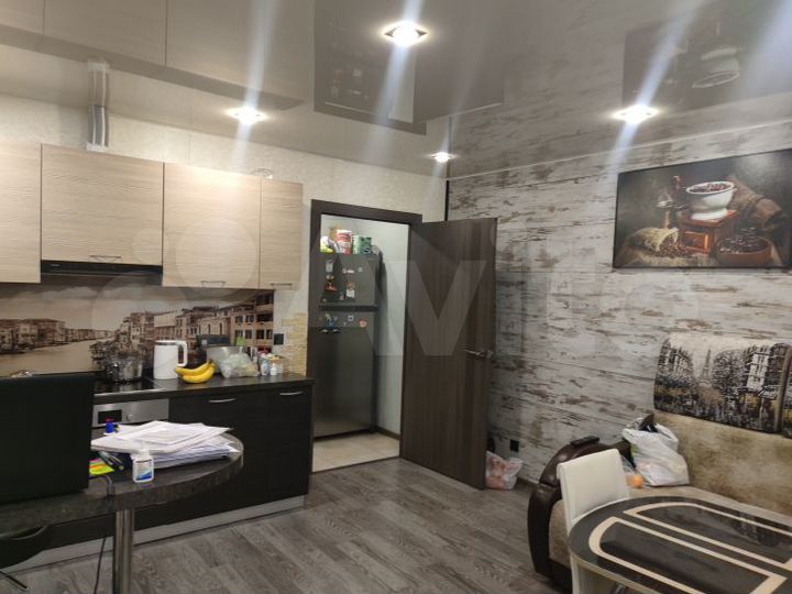 3-к. квартира, 83 м², 1/17 эт.