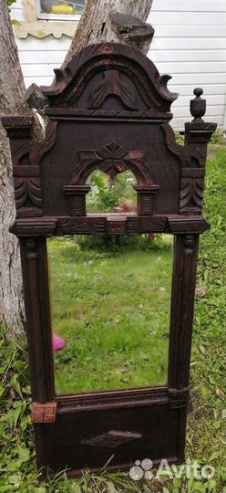 Антикварное зеркало
