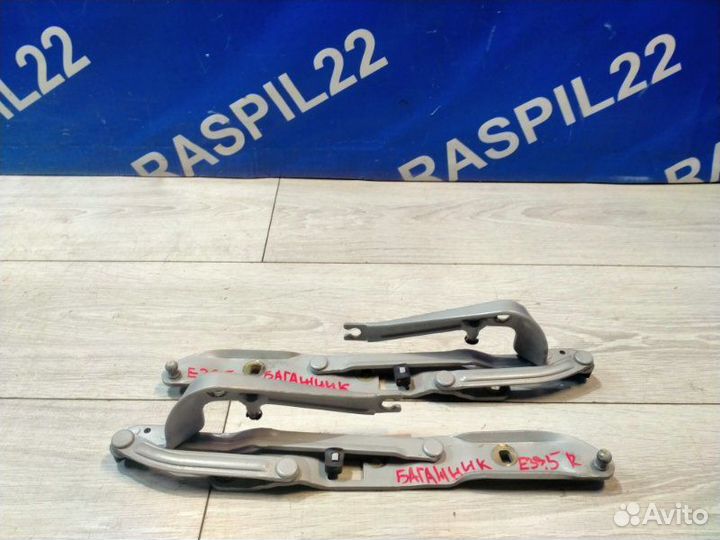 Петля крышки багажника Bmw 523I Левый Руль