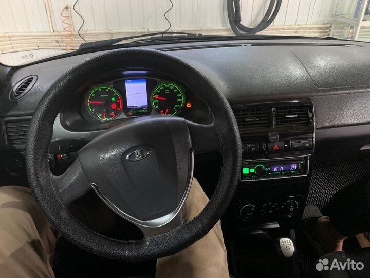 LADA Priora 1.6 МТ, 2012, 233 000 км