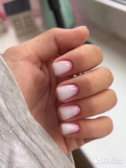 Маникюр и педекюр