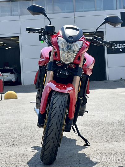 Benelli 600