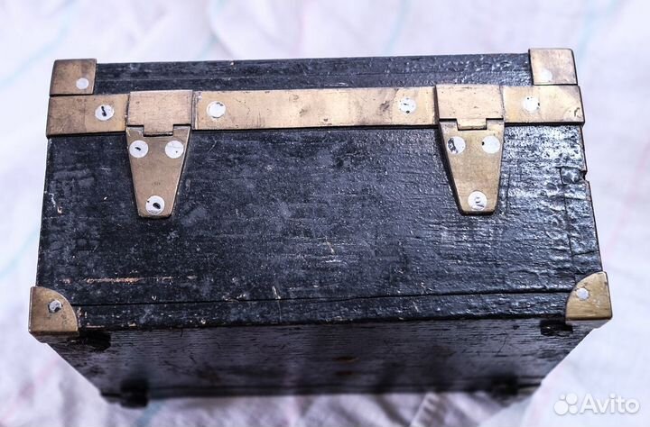 Коробка старинная