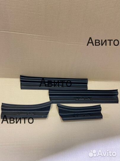 Накладки В проем дверей LADA vesta