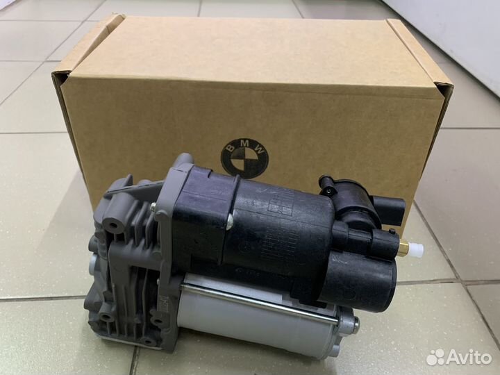 Компрессор пневмоподвески BMW X5 E70