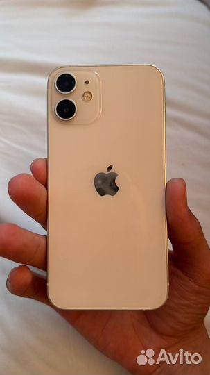 iPhone 12 mini, 64 ГБ