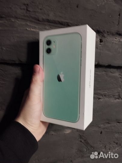 iPhone 11, 64 ГБ