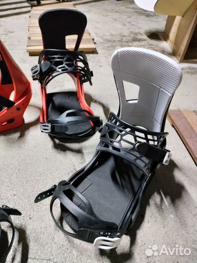 Крепления для сноуборда burton