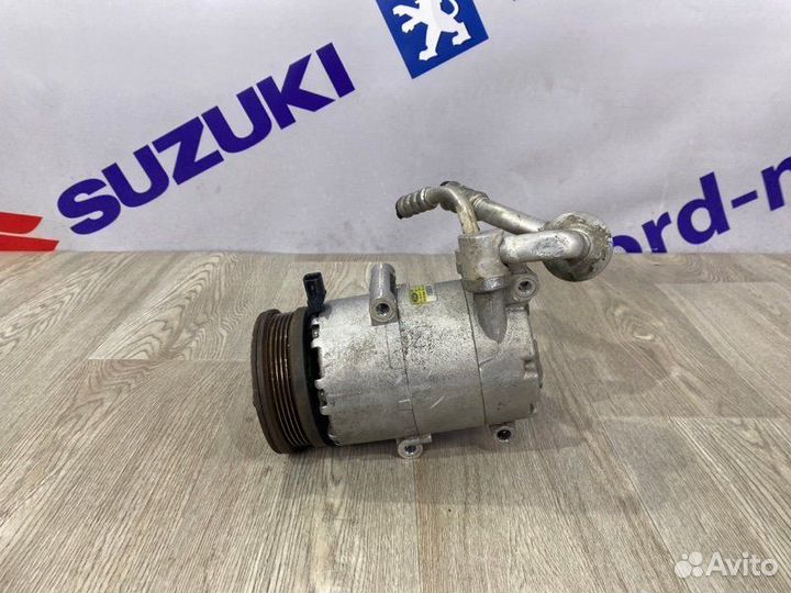 Компрессор кондиционера Ford Focus 3 pnda 2013