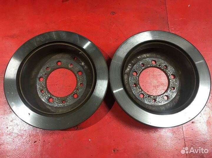 Диски тормозные задние Toyota Land Cruiser 200