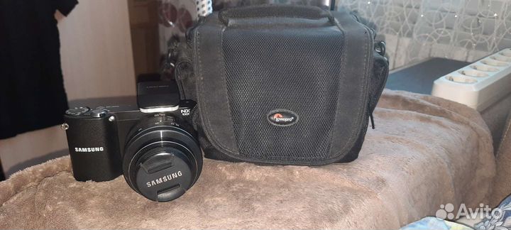 Фотоаппарат samsung NX 1000