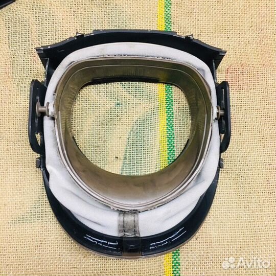 Кожух рулевой колонки Mercedes w164