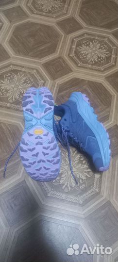 Кроссовки женские 38 размер новые